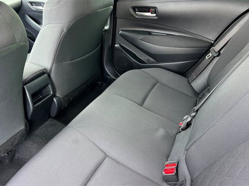 Used 2020 Toyota Corolla LE image 15