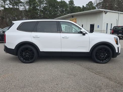 Used 2021 Kia Telluride EX w/ EX Premium Package image 7
