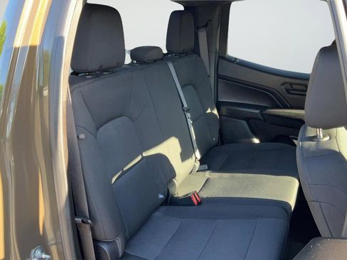 Used 2023 Chevrolet Colorado W/T image 20