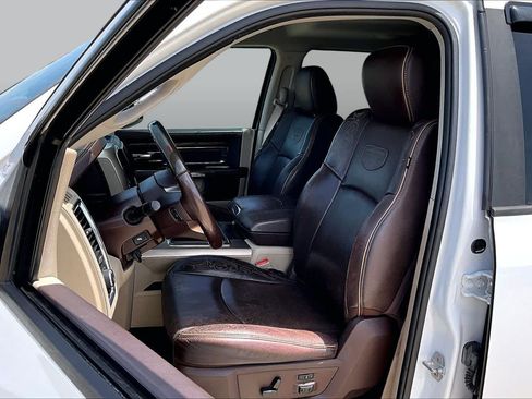 Used 2015 RAM 1500 Laramie Longhorn w/ Convenience Group AWD/4WD image 8