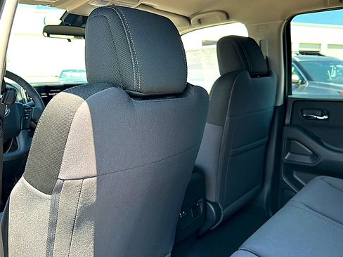 New 2026 Nissan Frontier SV w/ SV Convenience Package AWD/4WD image 14