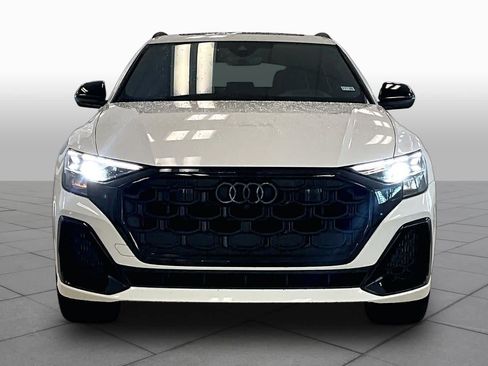 Used 2025 Audi SQ8 Prestige AWD/4WD image 3