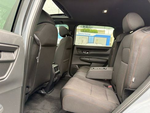 Used 2023 Honda CR-V Sport image 16