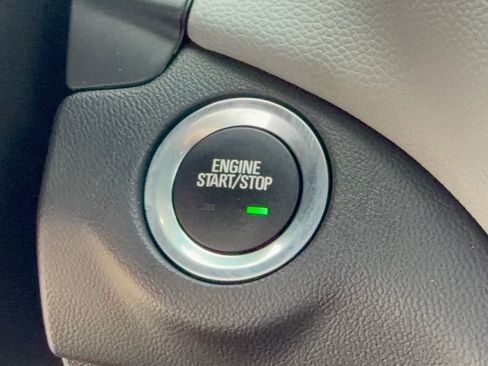 Certified 2024 Chevrolet Equinox LS FWD image 20