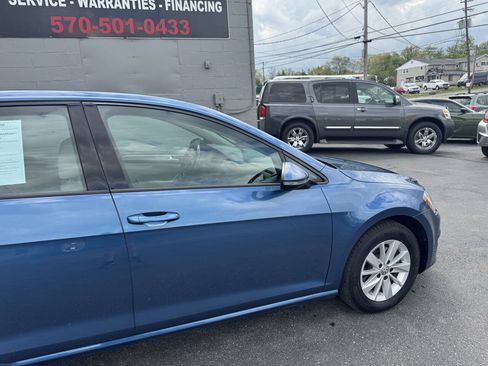 Used 2016 Volkswagen Golf S FWD image 9