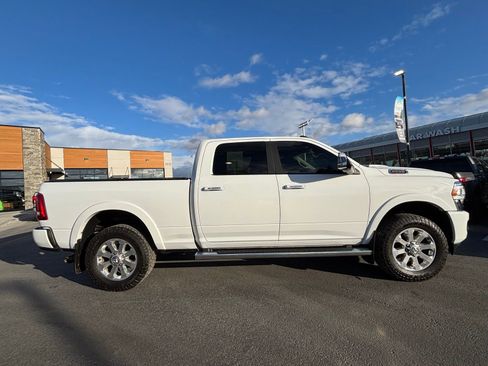 Used 2022 RAM 2500 Laramie image 5