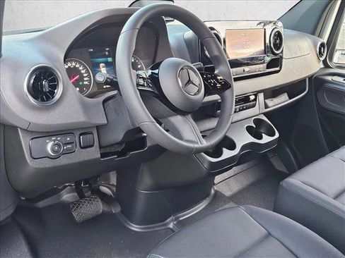 New 2026 Mercedes-Benz Sprinter 2500 image 3
