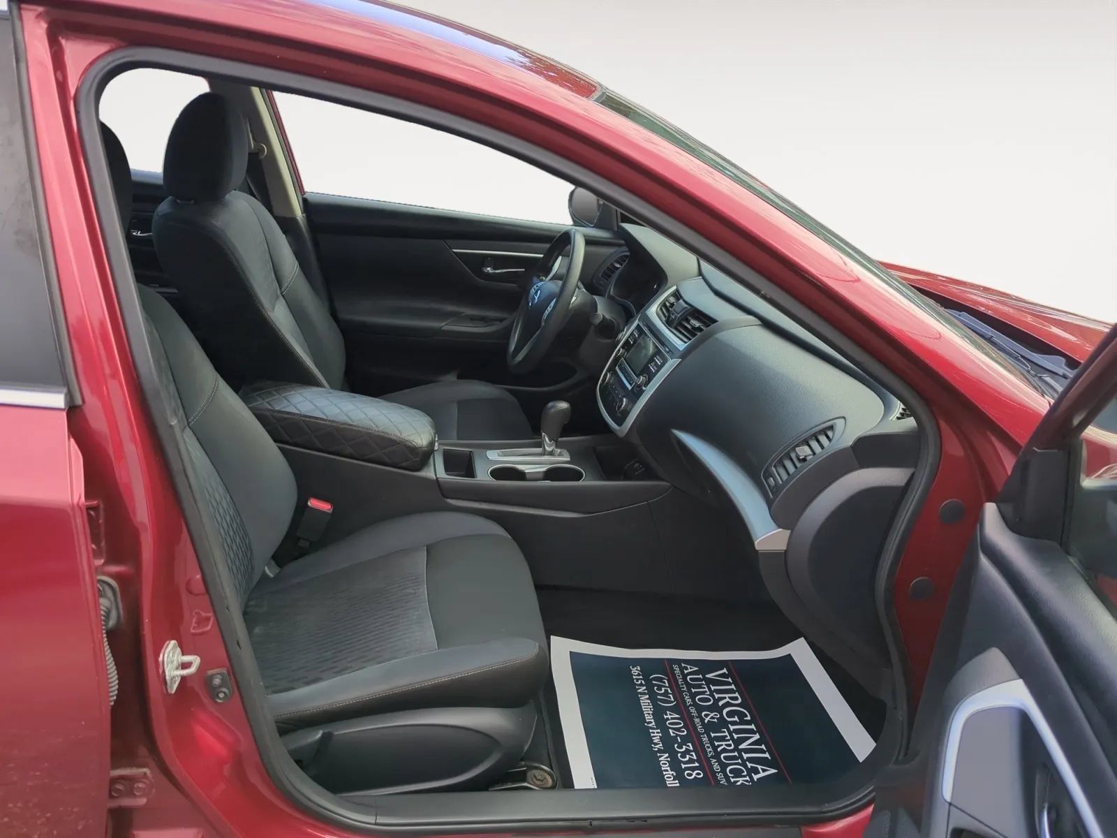 Used 2018 Nissan Altima 2.5 S FWD image 14