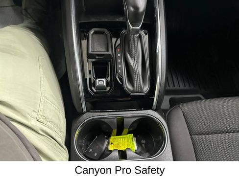Used 2025 GMC Canyon Elevation RWD image 44