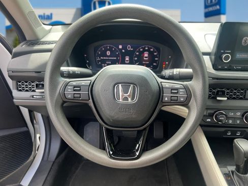 Used 2023 Honda Accord EX image 16