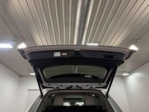 Used 2024 Toyota Grand Highlander Limited image 72