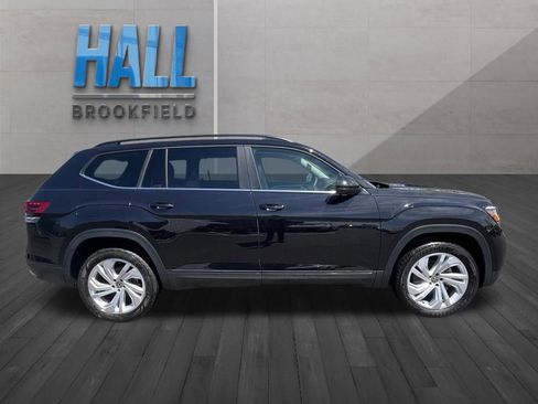 Certified 2023 Volkswagen Atlas SE w/ Panoramic Sunroof Package AWD/4WD image 7