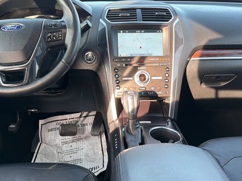 Used 2018 Ford Explorer Limited w/ Equipment Group 301A image 58