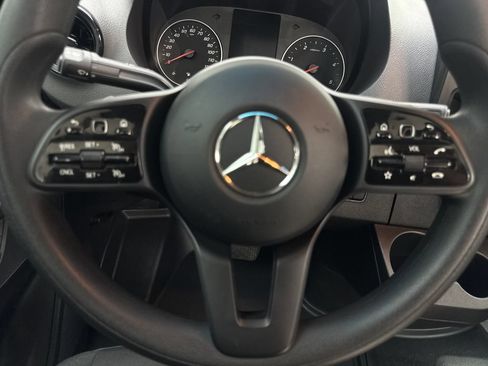 Used 2024 Mercedes-Benz Sprinter 2500 image 49