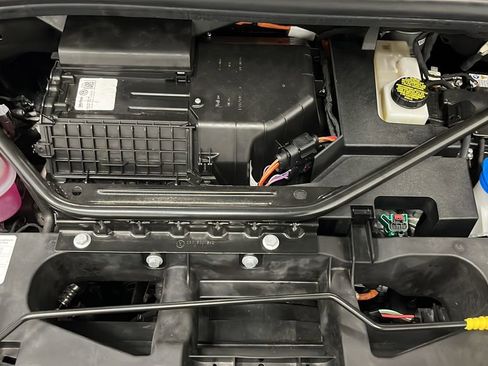 Used 2024 Volkswagen ID.4 Pro S image 28