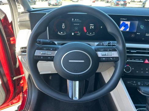 Used 2025 Hyundai Tucson SEL image 24