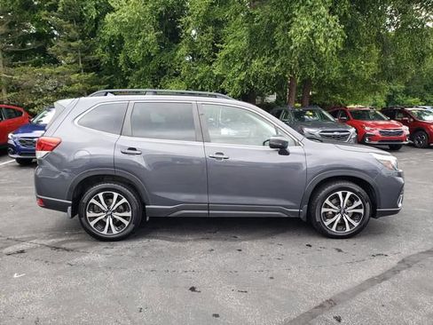 Used 2020 Subaru Forester Limited w/ Popular Package #3 image 2