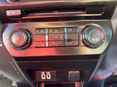 Used 2017 Ford F350 XLT w/ Snow Plow Prep Package image 18