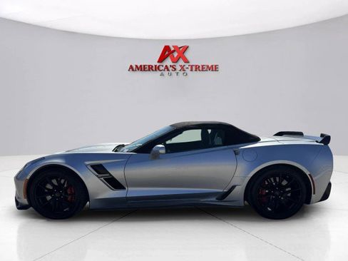Used 2018 Chevrolet Corvette Grand Sport image 2