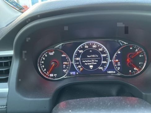 Certified 2023 GMC Acadia SLT w/ Technology Package image 40