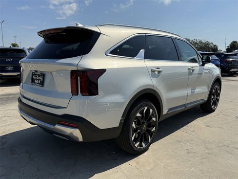 New 2026 Kia Sorento EX w/ EX Premium Package image 6