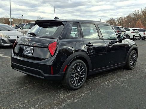 New 2026 MINI Cooper S image 4