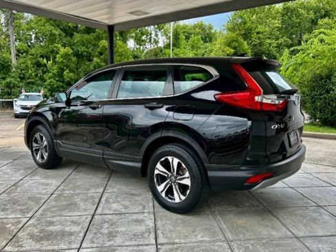 Used 2018 Honda CR-V LX image 2