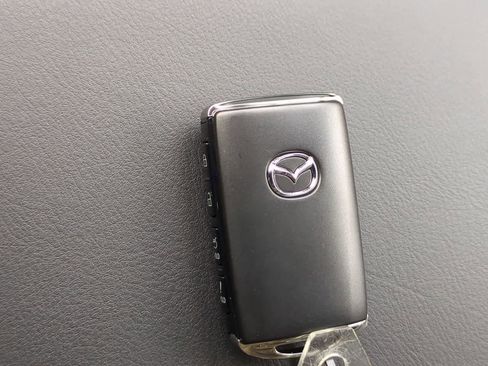 New 2025 MAZDA CX-5 AWD 2.5 S w/ Preferred Package image 32