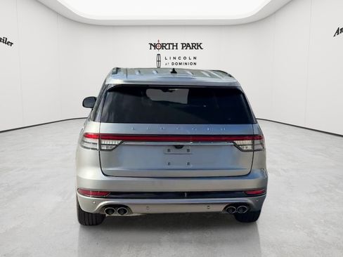 Used 2024 Lincoln Aviator Reserve w/ Jet Package RWD image 4