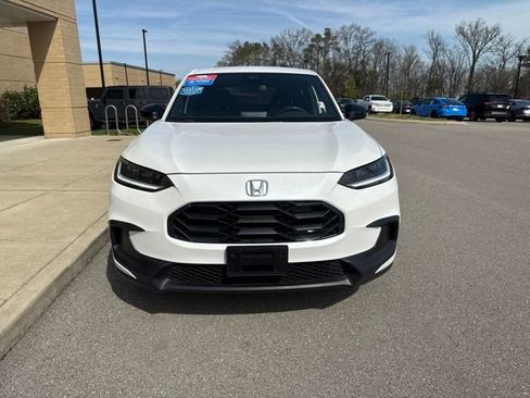 Used 2023 Honda HR-V Sport image 7