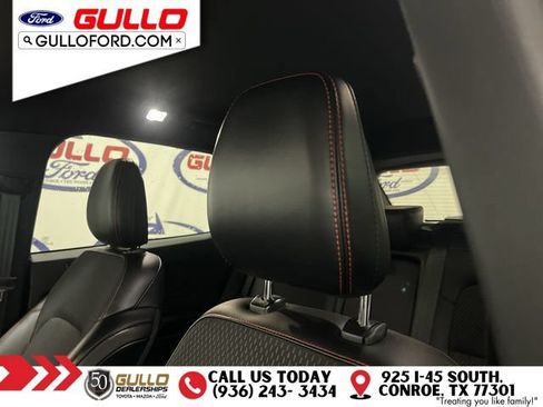 Used 2025 Ford Escape ST-Line w/ Tech Pack #1 FWD image 18