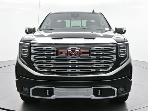 Used 2026 GMC Sierra 1500 Denali w/ Denali Reserve Package AWD/4WD image 2