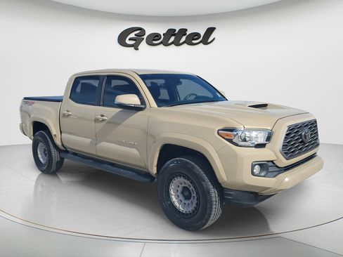 Certified 2020 Toyota Tacoma TRD Sport AWD/4WD image 3