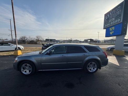 Used 2007 Dodge Magnum R/T w/ Convenience Group II image 6