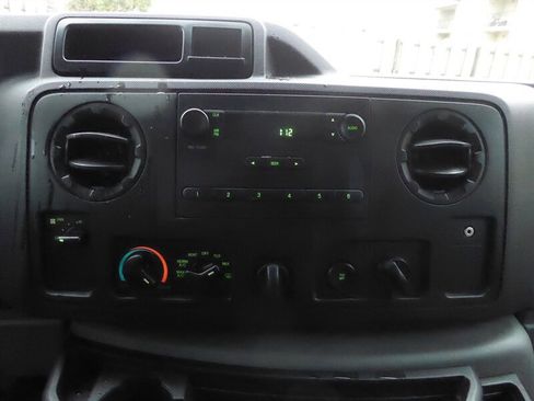 Used 2013 Ford E-350 and Econoline 350 XL image 13