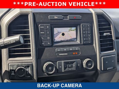 Used 2020 Ford F250 XL w/ Power Equipment Group AWD/4WD image 32