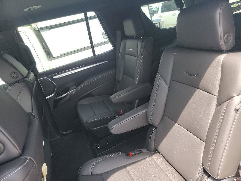Used 2026 Cadillac Escalade 4WD image 19