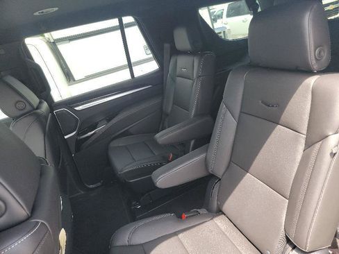 Used 2026 Cadillac Escalade 4WD image 19