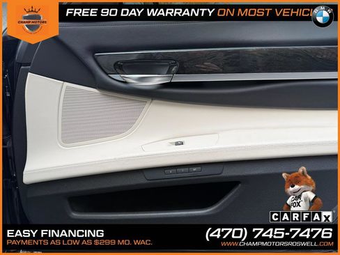 Used 2015 BMW 750Li w/ M Sport Edition image 32