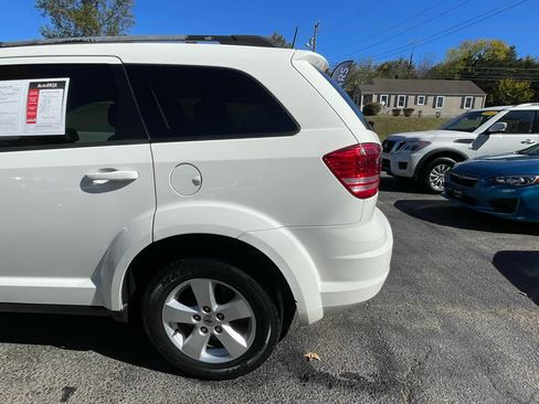 Used 2018 Dodge Journey SE w/ Connectivity Group image 5