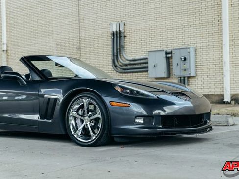 Used 2010 Chevrolet Corvette Grand Sport w/ Preferred Equipment Group image 46