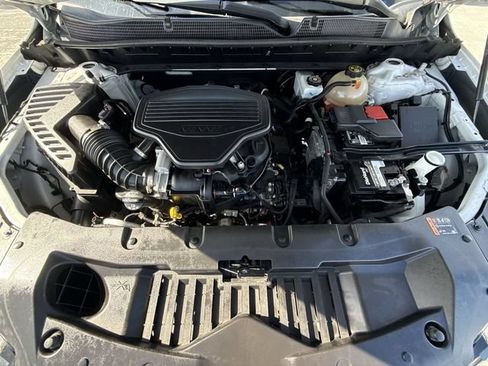 Used 2021 Chevrolet Blazer RS w/ Enhanced Convenience Package FWD image 27