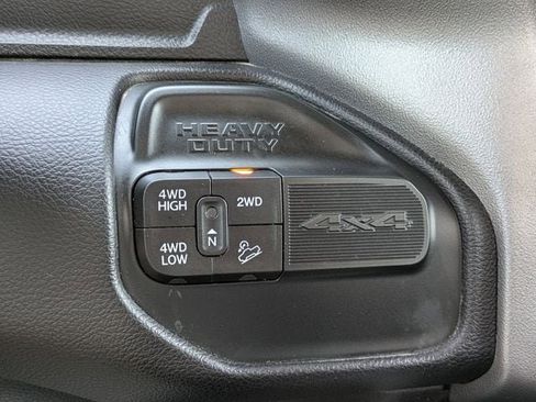 Used 2024 RAM 2500 Big Horn w/ Off Road Package AWD/4WD image 20