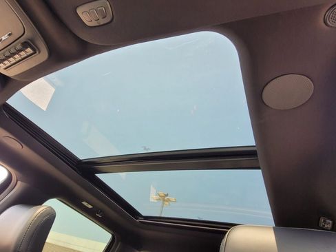 New 2025 Ford F250 Platinum image 12