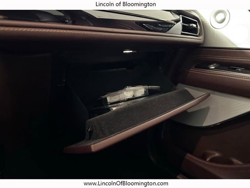 Certified 2023 Lincoln Aviator Black Label w/ Dynamic Handling Package AWD/4WD image 50