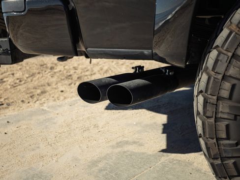 Used 2013 Ford F150 Raptor w/ Luxury Equipment Group image 22