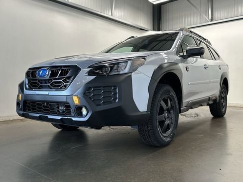 Certified 2025 Subaru Outback Wilderness AWD/4WD image 27