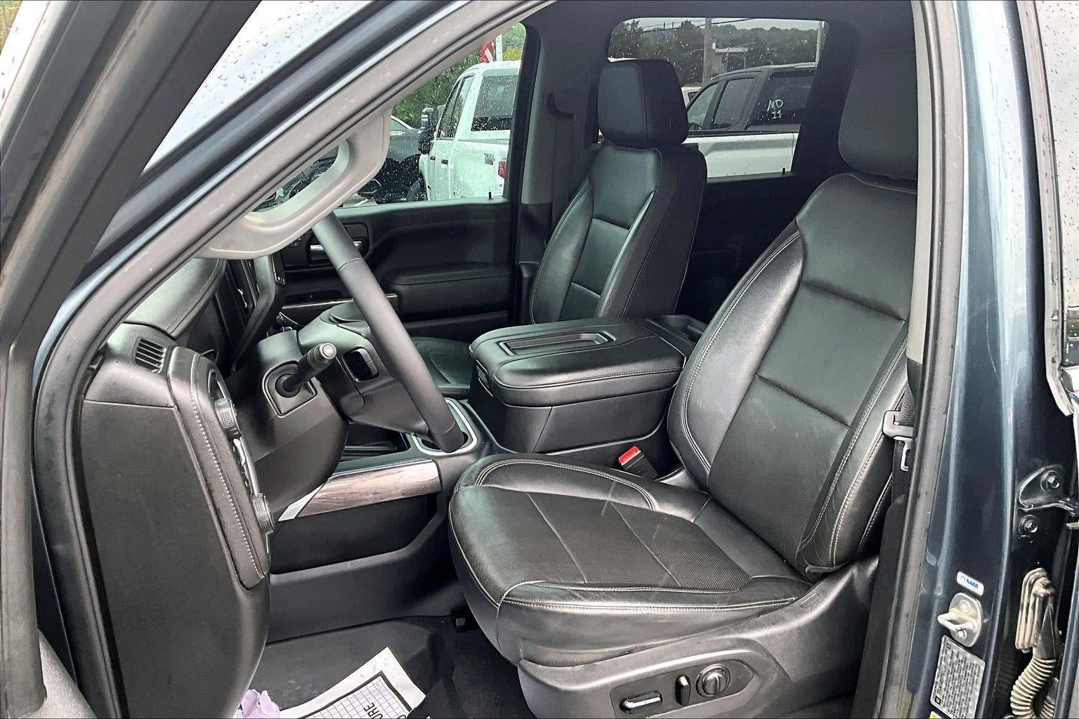 Used 2020 Chevrolet Silverado 2500 LTZ w/ LTZ Premium Package AWD/4WD image 21