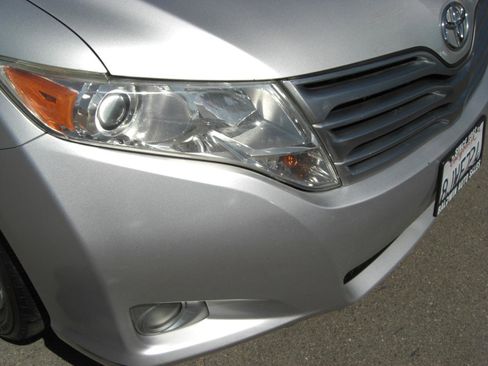 Used 2009 Toyota Venza AWD image 19