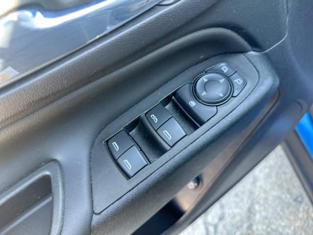 Used 2024 Chevrolet Equinox LT FWD image 34